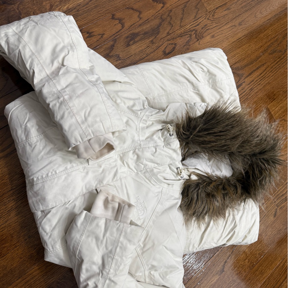 North Face Jacket - image 4